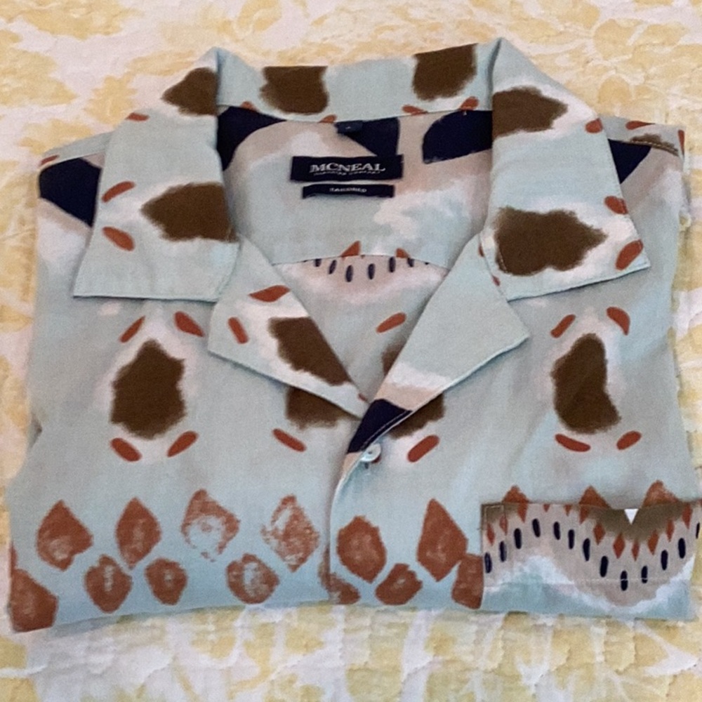 Men's Blue Patterned Shirt